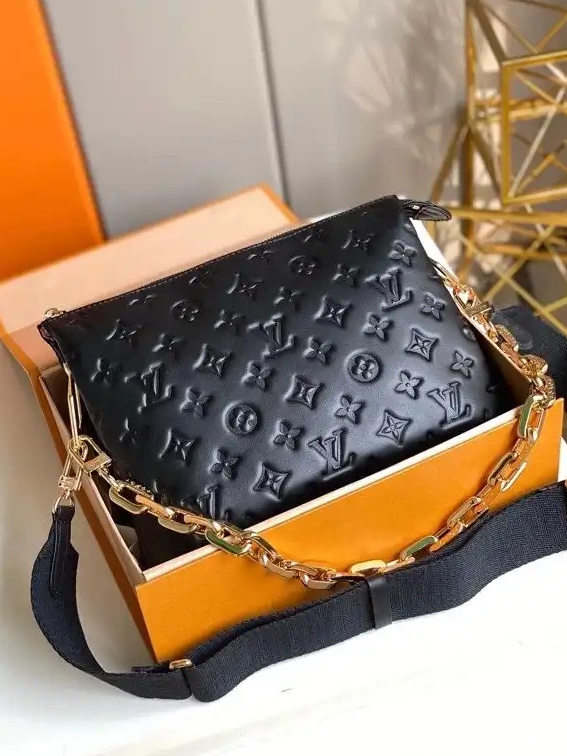 PM VUITTON LOUIS COUSSIN 0622